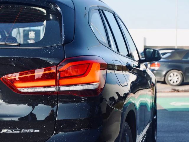 BMW X1 Sport Line xDrive25e