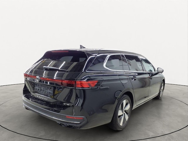 Volkswagen Passat 1.5 eTSI Business Variant