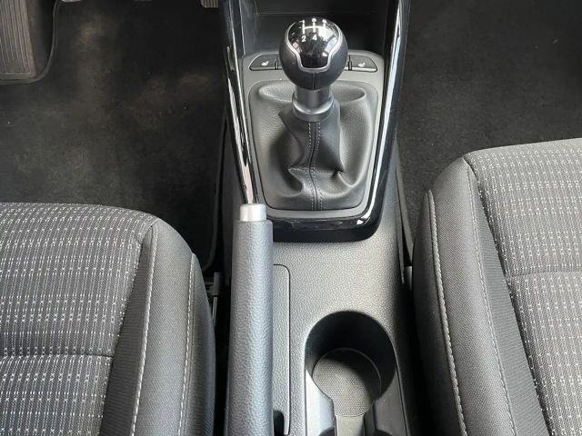 Kia Stonic 1,2 DPI ISG Silber