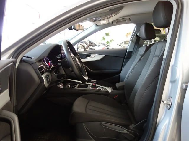 Audi A4 40 TDI Quattro S-Tronic Sedan