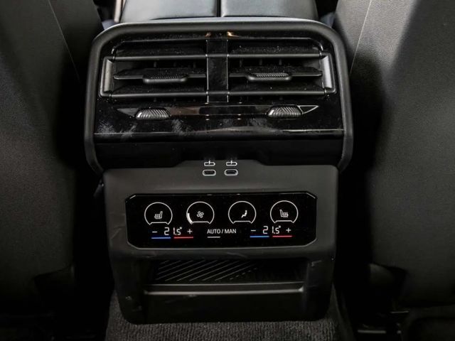 BMW 520 520i M-Sport Sedan