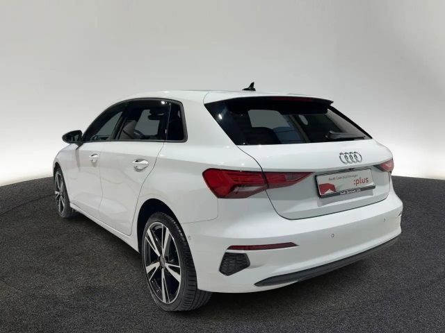 Audi A3 30 TDI S-Line S-Tronic Sedan