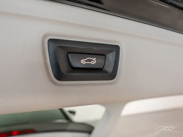 BMW 320 320d Touring xDrive