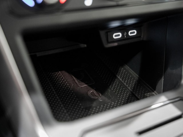 Volkswagen Polo 1.0 Virtual LED PDC SHZ SoundSys