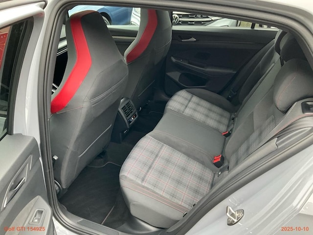 Volkswagen Golf 2.0 TSI DSG GTI Style