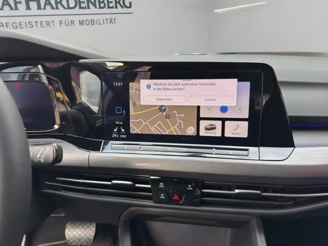 Volkswagen Golf 1.5 eTSI DSG Style Variant