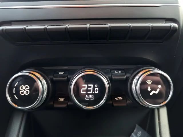 Renault Captur Evolution TCe 140