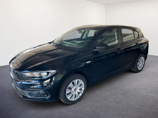 Fiat Tipo 5-Türer 1.5 HYBRID DCT AUTOMATIK/KLIMA/TFT/