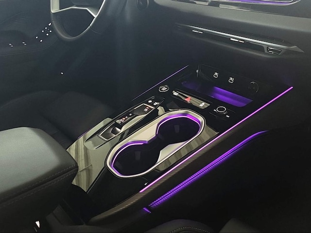 Audi A6 Avant Quattro S-Tronic