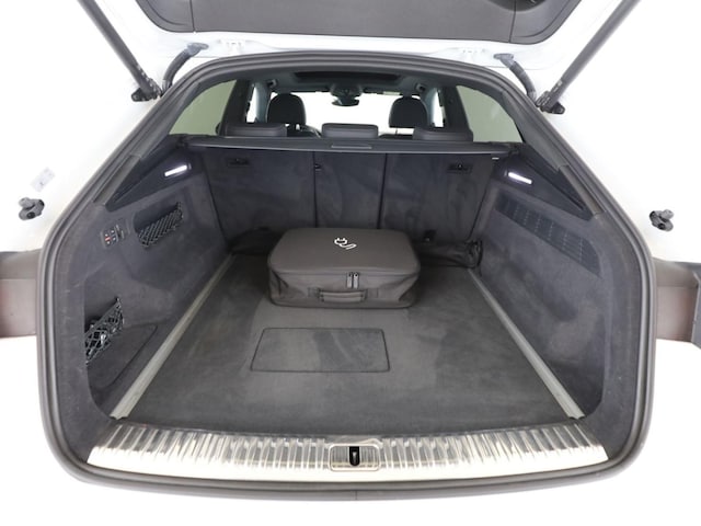 Audi Q8 55 TFSI Hybride Quattro