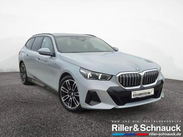 BMW 520 520d M-Sport Touring xDrive