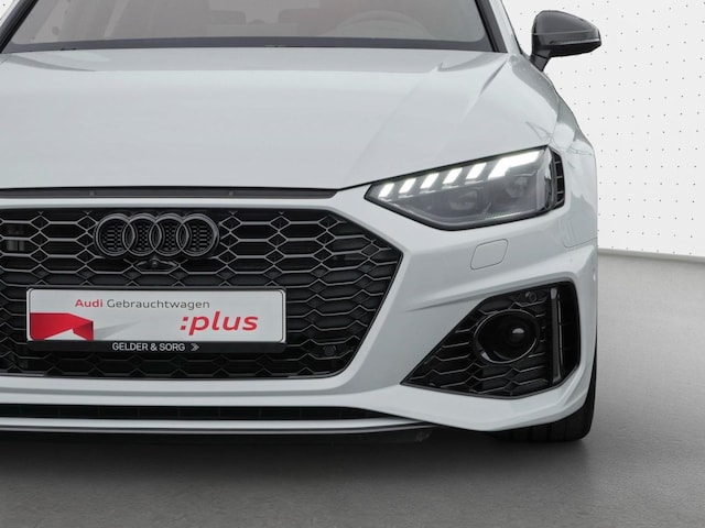 Audi RS4 Avant Quattro