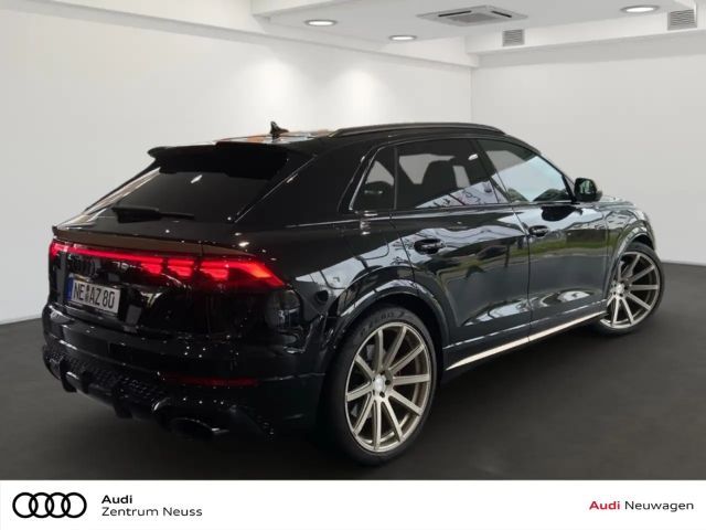 Audi RS Q8 Quattro