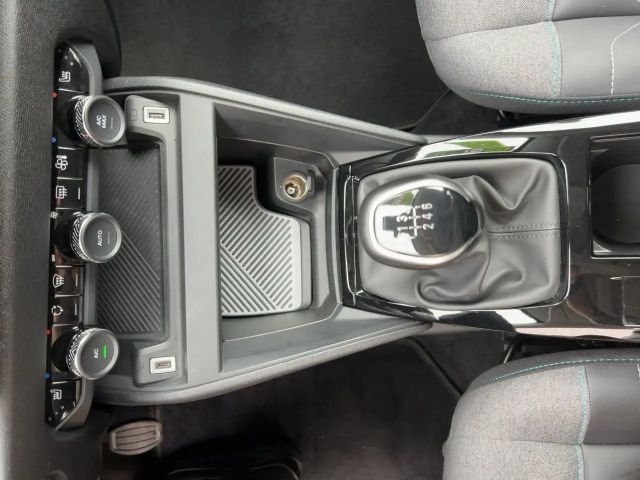 Citroën C4 PureTech Shine