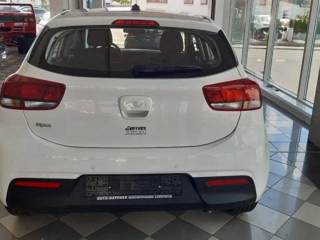 Kia Rio GDi