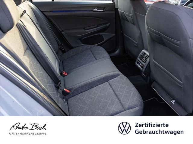 Volkswagen Golf 1.0 TSI Life Variant