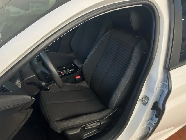 Peugeot E-208 Active Pack