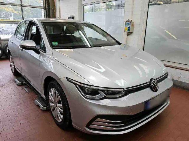 Volkswagen Golf 1.5 eTSI DSG Golf VIII Life