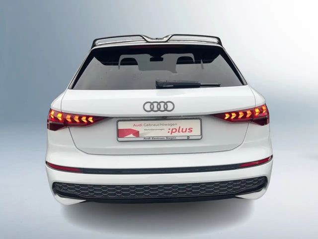 Audi A3 30 TFSI Sedan