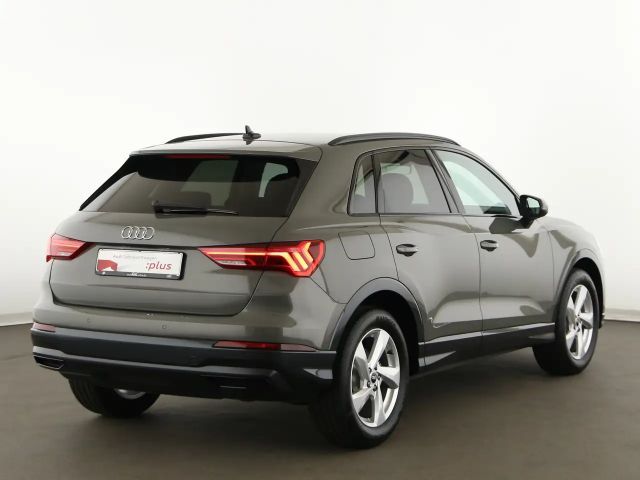 Audi Q3 35 TFSI S-Tronic