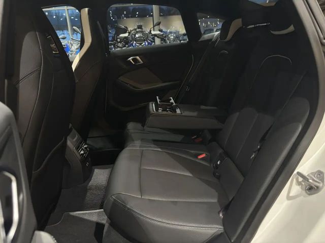 BMW 220 220i Coupé M-Sport xDrive