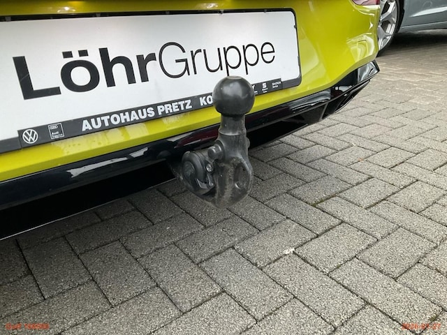 Volkswagen Golf 1.5 eTSI DSG R-Line Style