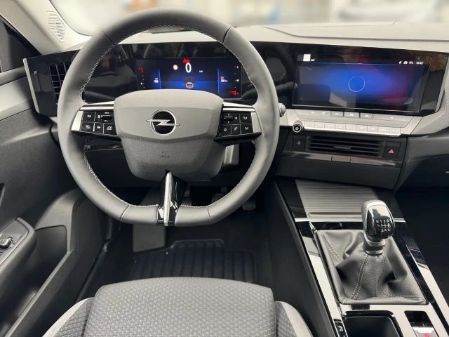 Opel Astra Edition Sports Tourer