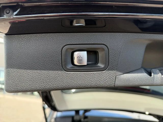 Mercedes-Benz E 220 AMG Line E 220 d Estate