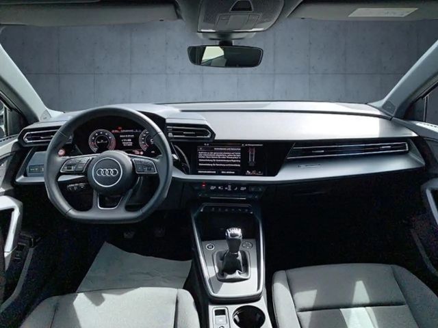 Audi A3 35 TFSI Sedan