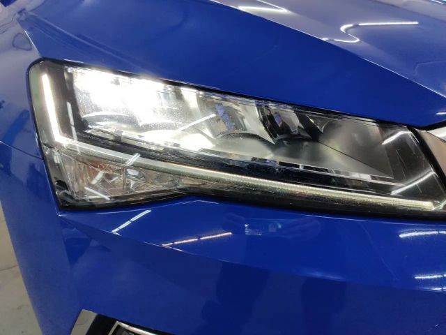 Skoda Superb 1.4 TSI Ambition Combi iV