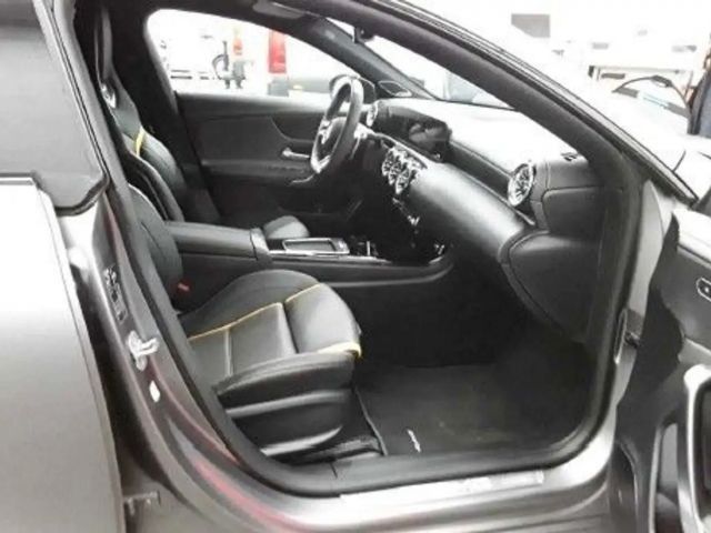 Mercedes-Benz CLA 45 AMG 4MATIC AMG Line Coupé