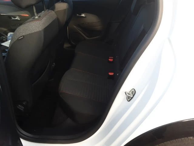 Peugeot E-208 Active Pack