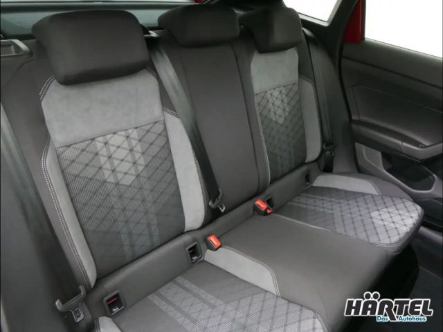 Volkswagen Taigo 1.5 TSI DSG R-Line