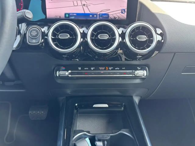 Mercedes-Benz B 180 Progressive