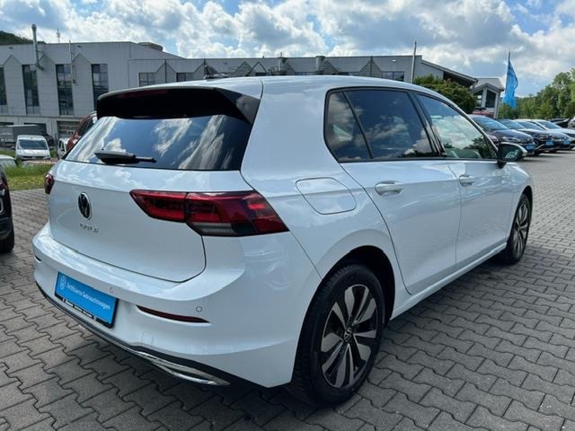 Volkswagen Golf 1.5 TSI Move