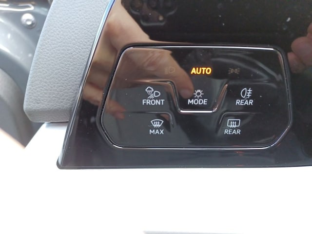 Volkswagen Golf 1.5 TSI