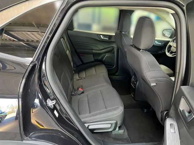 Ford Kuga AWD Titanium