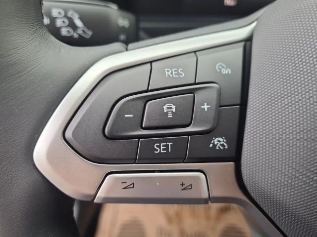 Volkswagen T-Cross 4Me TSI