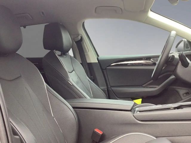 Volkswagen Passat 2.0 TDI Business DSG Variant