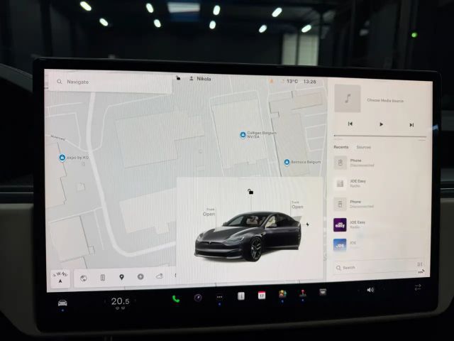 Tesla Model S Plaid