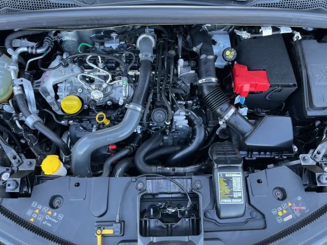 Renault Captur EDC Evolution Hybrid