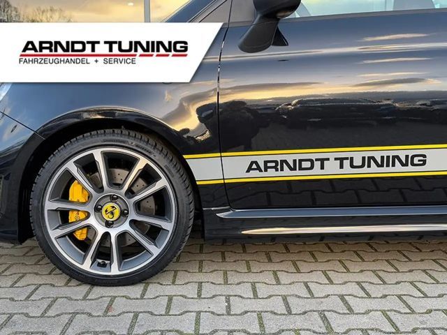 Abarth 695 T-Jet