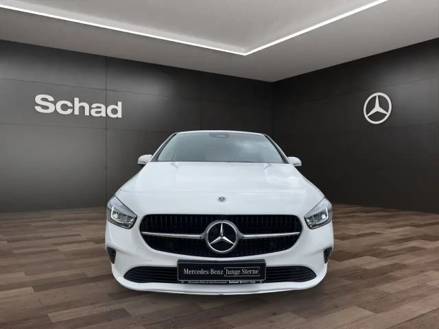 Mercedes-Benz B 180 B 180 PROGR+MBUX+360°+LED+EASY-P+ASSIST+CARPLAY+