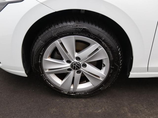 Volkswagen Golf 1.5 TSI Golf VIII Life