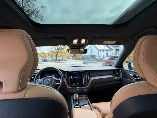 Volvo XC60 AWD Dark Ultimate