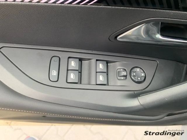 Peugeot 2008 Allure Pack PureTech