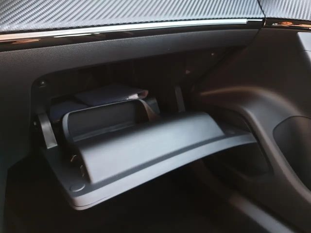 Peugeot 2008 Active Pack BlueHDi