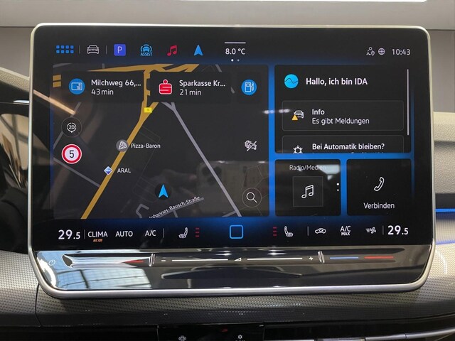 Volkswagen Golf 1.5 eTSI Golf VIII