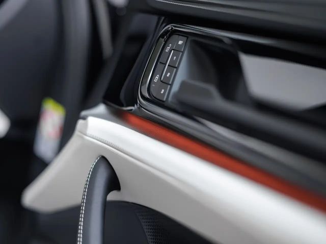 Porsche Panamera 4 E-Hybrid