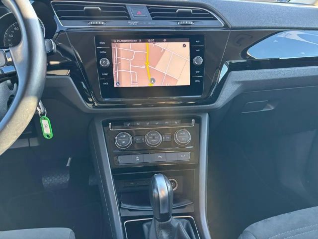 Volkswagen Touran 1.5 TSI DSG Highline